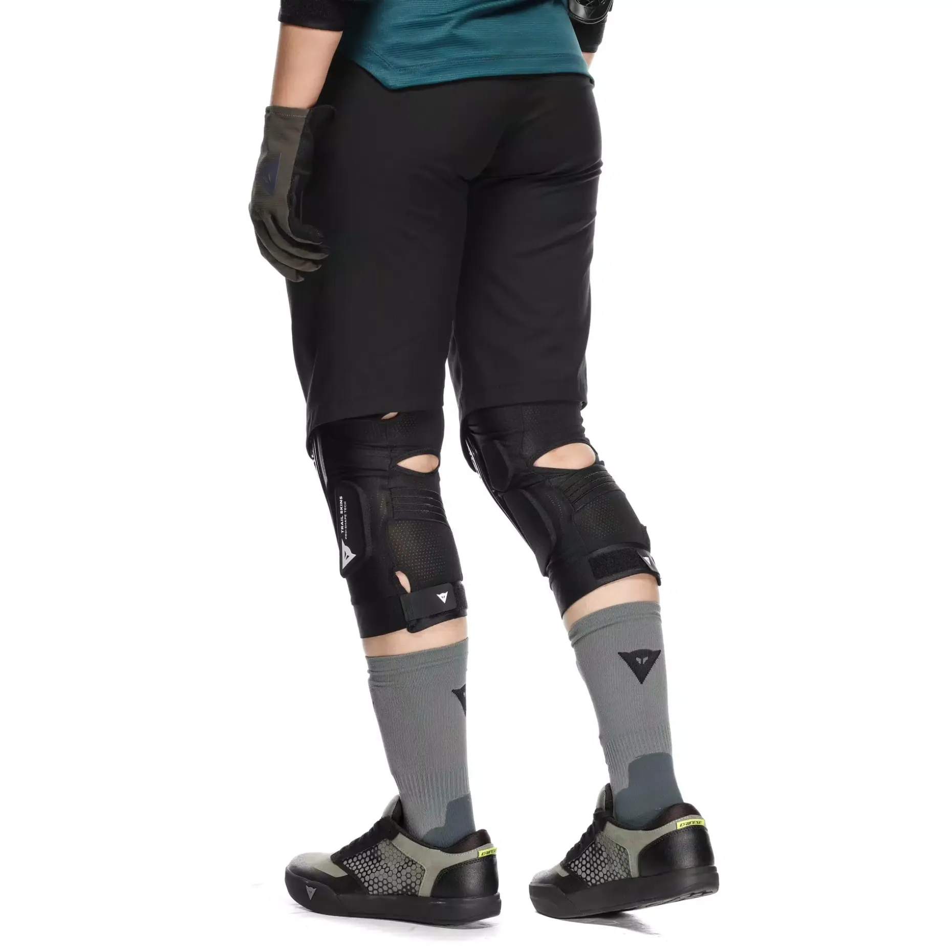 HG AER - PANTALONES CORTOS DE BICI MUJER