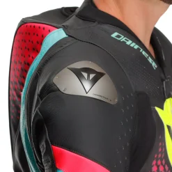 LAGUNA SECA 6 - MONO DE MOTO 1 PIEZA EN CUERO PERFORADO HOMBRE