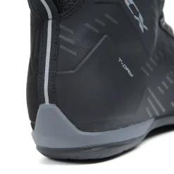 R04D WP ZAPATO MOTO IMPERMEABLE HOMBRE - NEGRO
